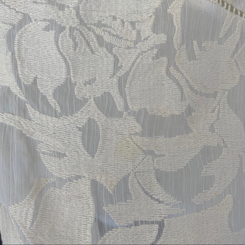 Anthropologie embroidered tank top - Picture 9 of 9